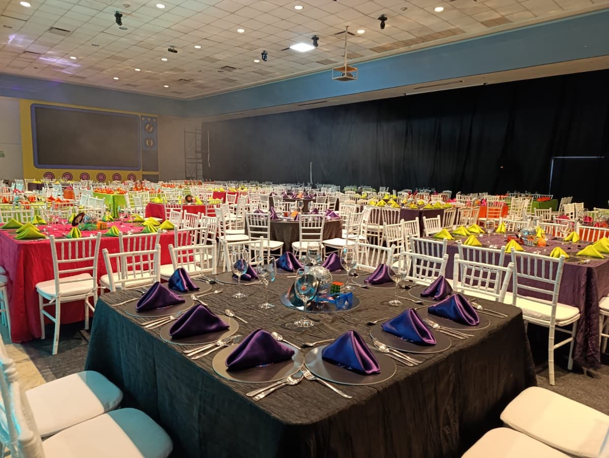 Salón 53 recibe la celebración del Día de las Madres del COBAES 2026
